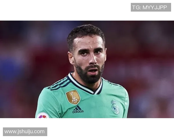 穿15号球衣的足球后卫领衔新一代防守巨星崛起之路