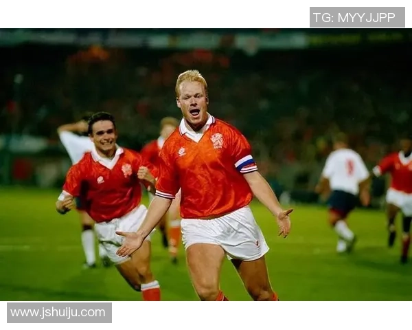 荷兰足球传奇三十大球星盘点 盘点历史上最具影响力的荷兰球员