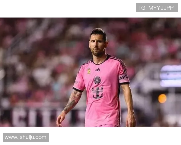 法国足球长发球星凭借独特风格征服赛场与球迷的心 法国足球长发球星凭借独特风格征服赛场与球迷的心